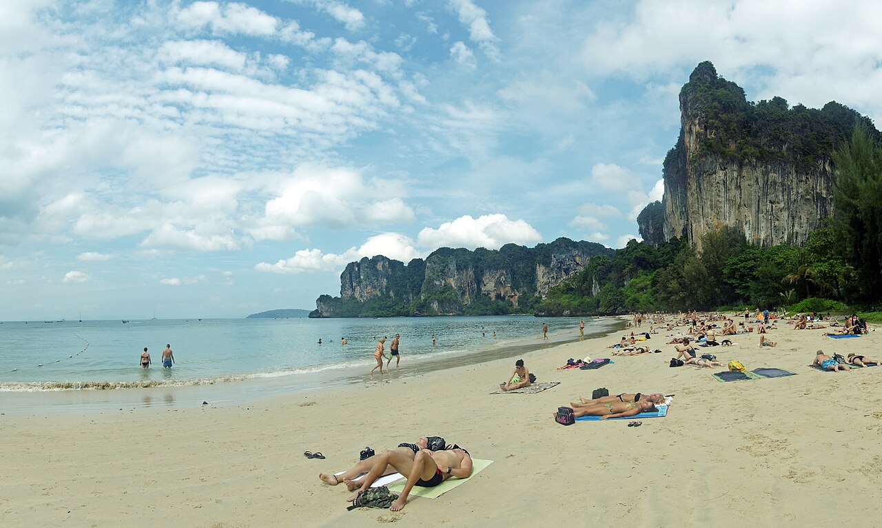 Railay Beach klippor